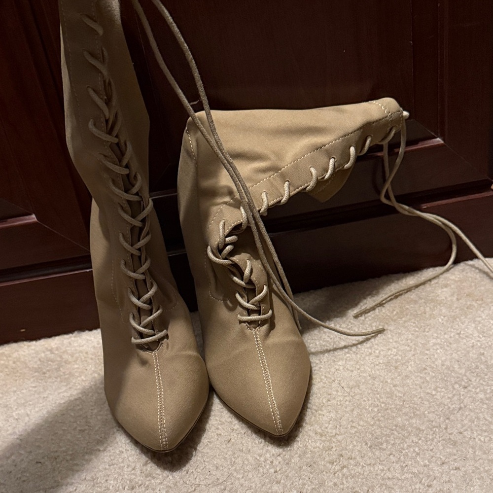 Tan Lace-Up Women's Boots
